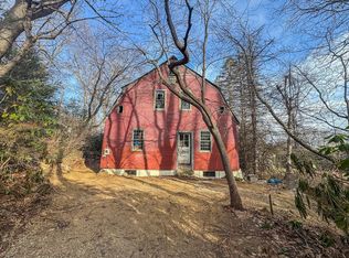 203 Chamberlain Hill Rd, Barre, MA 01005