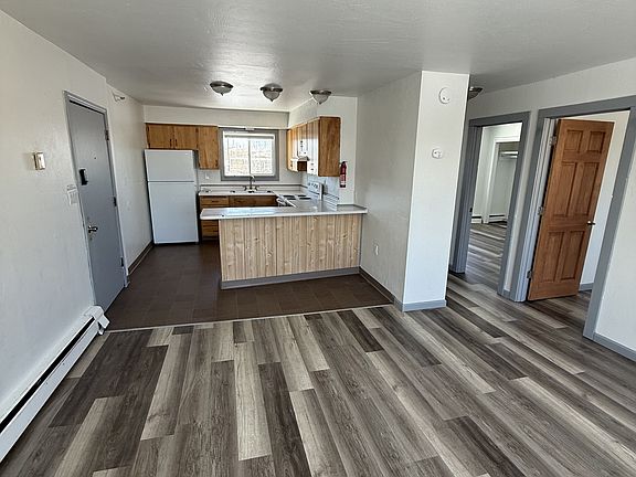 4th image of 827 17th Ave APT 145
