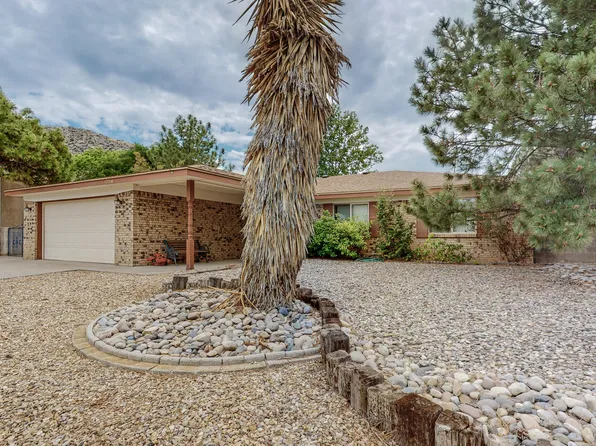 13216 Bluecorn Maiden Trl NE, Albuquerque, NM 87112