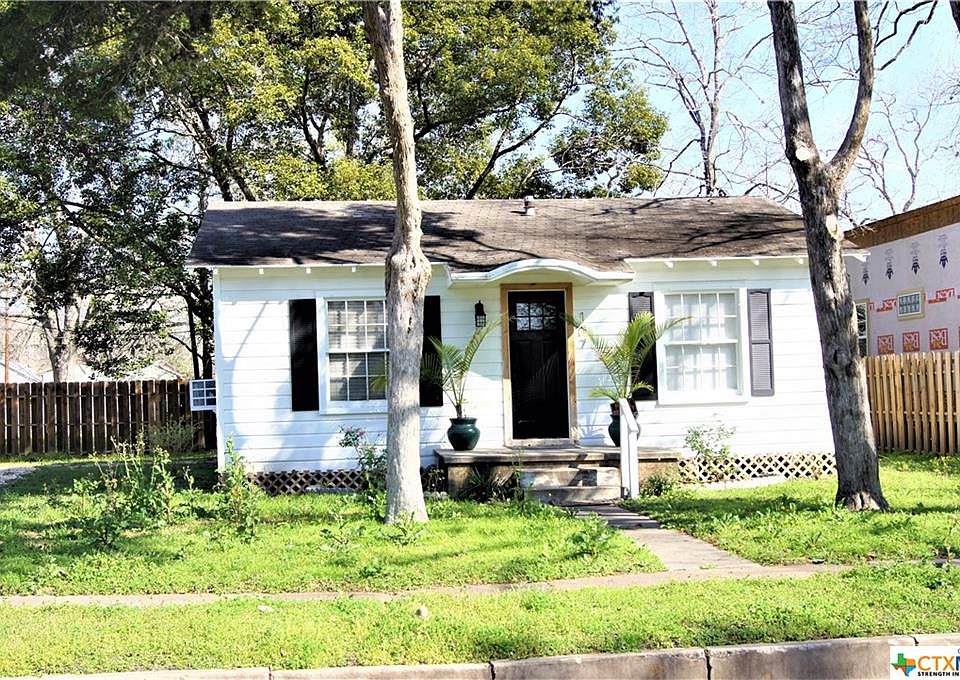 1st image of 107 Coke St