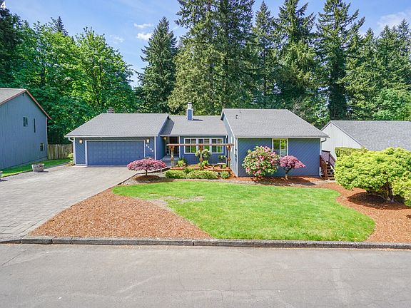 2nd image of 2209 NE Brookview Dr