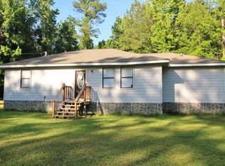 110 Artesian Rd, Lucedale, MS 39452