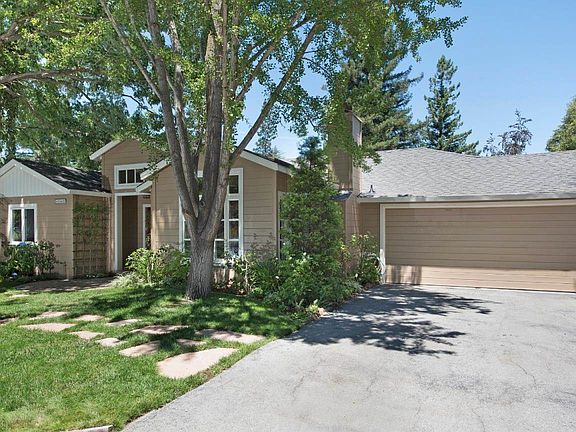3rd image of 4045 Laguna Way