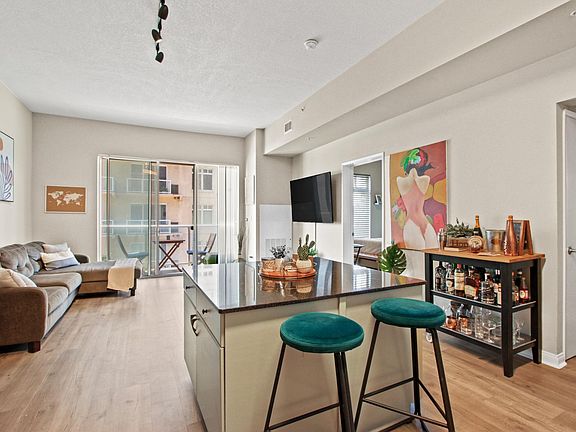 3rd image of 488 E Ocean Blvd Unit 404