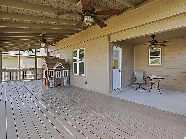 8826 Palmetto Fls — Photo 24