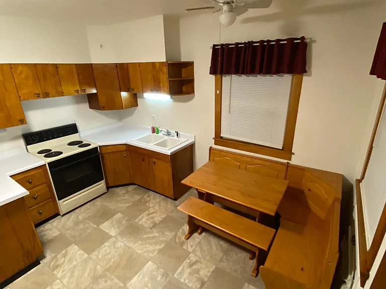 310 W Edgington St — Photo 12