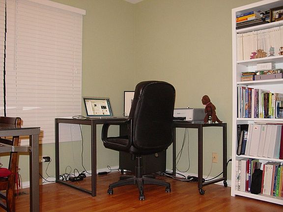 2nd bedroom