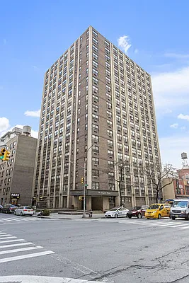 Sold by Compass | media 10