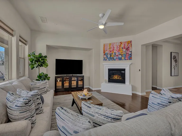 6328 Windy Meadow Dr — Photo 14