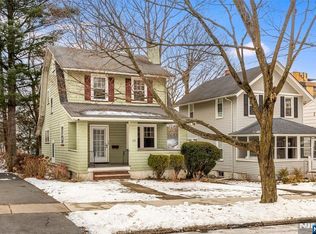 105 Midland Ave, Glen Ridge, NJ 07028