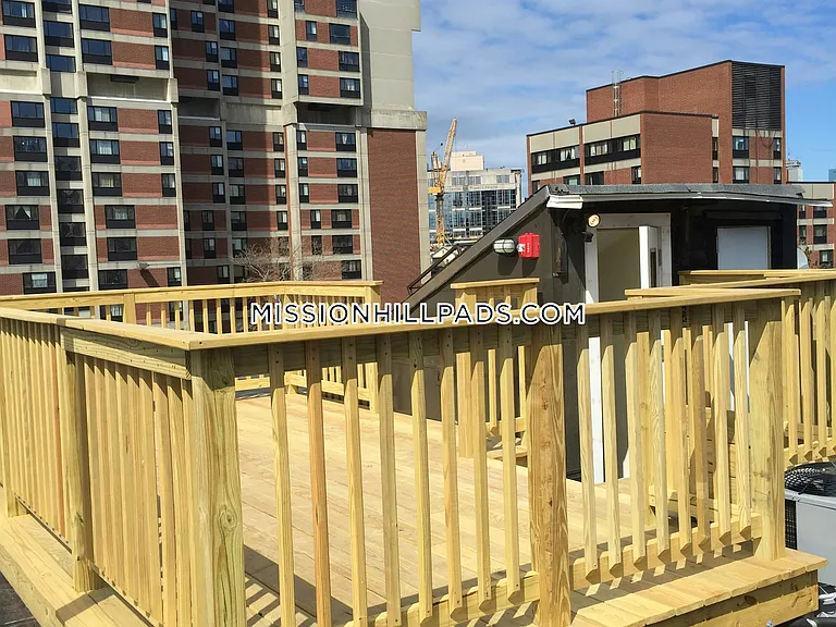 830 Huntington Ave #3 — Photo 43
