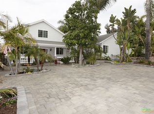 1944 Rock Springs Rd, Escondido, CA 92026