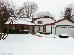 1129 Garfield Ave, Libertyville, IL 60048
