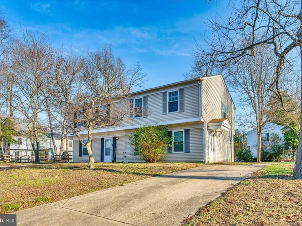 704 Brandon Cir, Waldorf, MD 20602