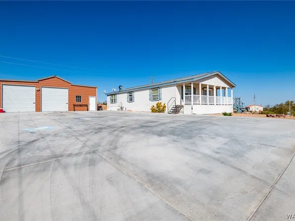 905 E Hance Dr, Meadview, AZ 86444