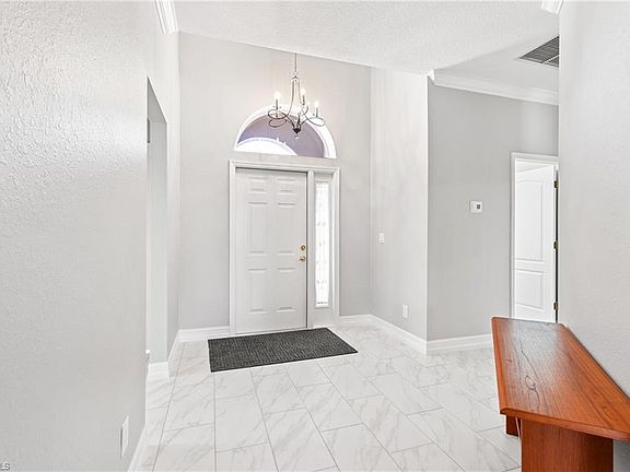 4th image of 20428 Torre Del Lago ST