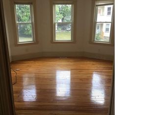 9 Louise St #3, Worcester, MA 01607