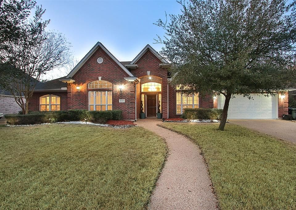 1st image of 8305 Wildewood Cir