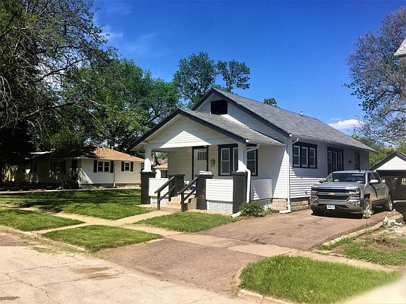 5th image of 4230 Van Buren St