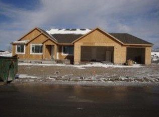 1479 W Mule Train Dr, Bluffdale, UT 84065