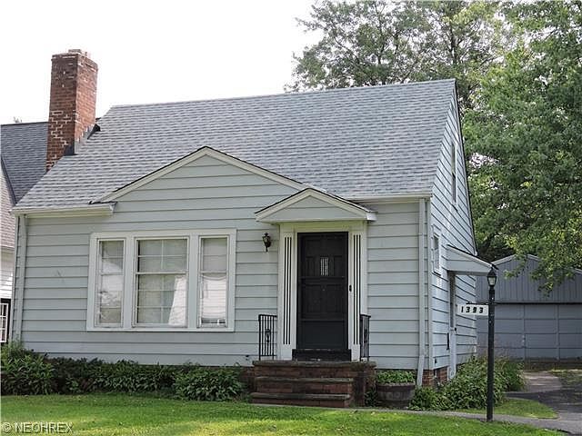 1st image of 1393 Summit Dr