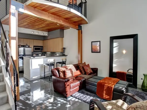 1760 N Northlake Way APT 125, Seattle, WA 98103