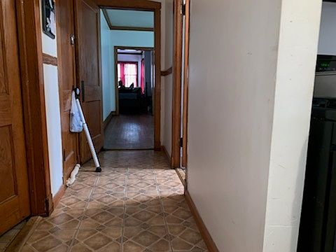 2nd image of 6542 S Maplewood Ave