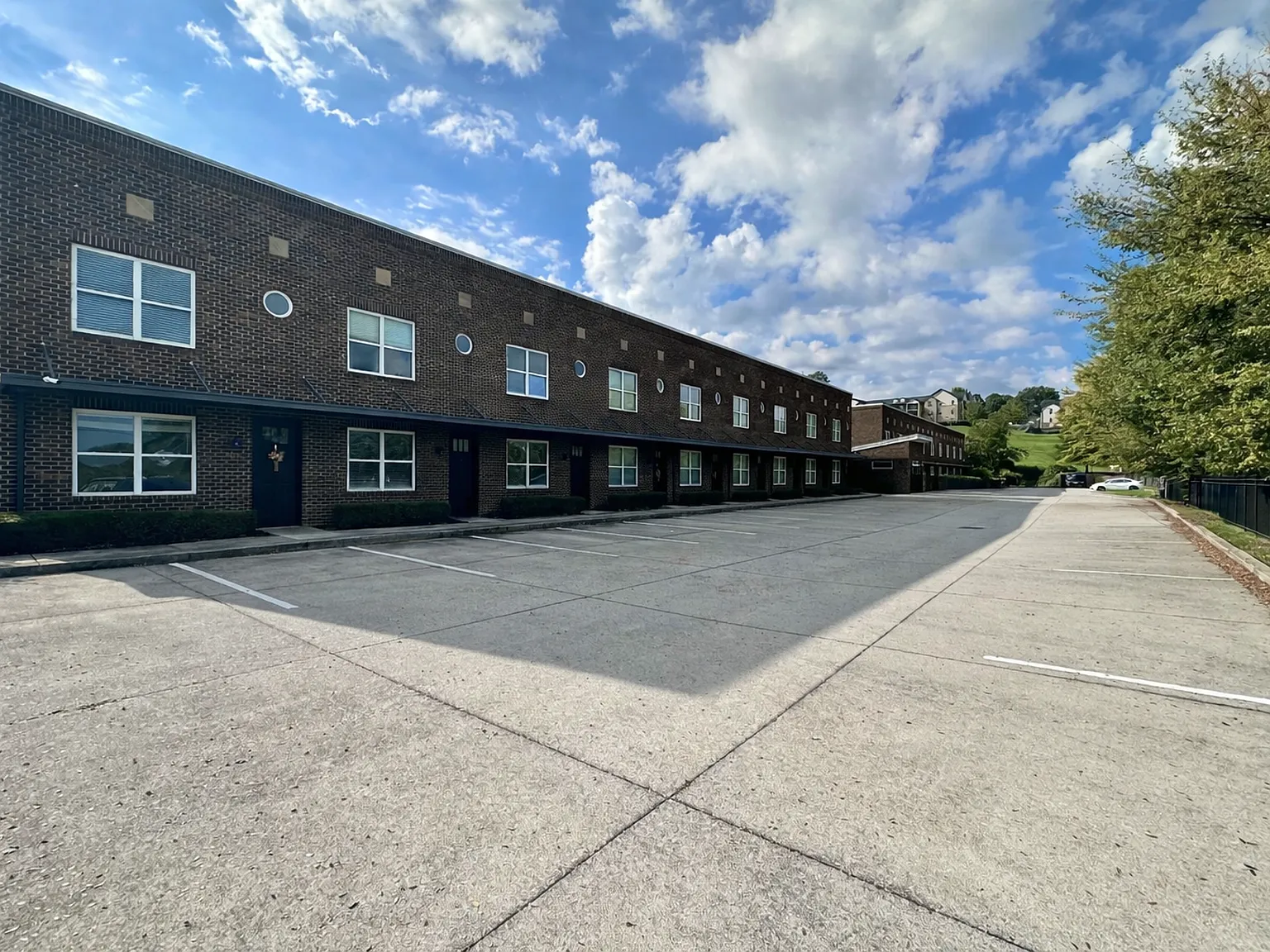 Rand Townhomes — Photo 2