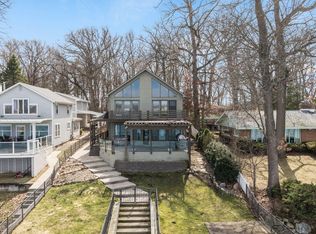 23400 S Shore Dr, Edwardsburg, MI 49112