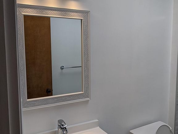 3rd image of 510 Talbert St #6