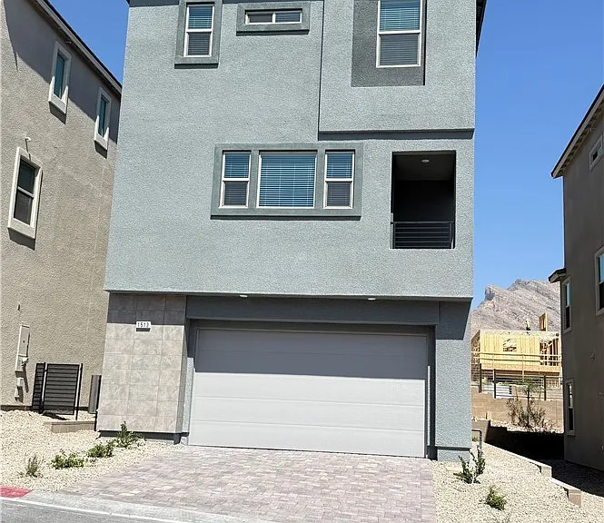 1513 Bat Hawk St — Photo 36