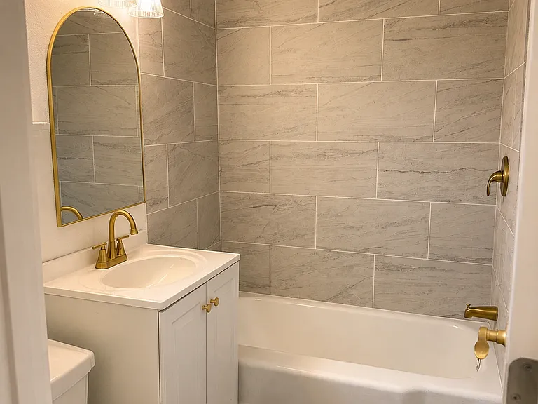 2712 Oakcliff St #4 — Photo 13