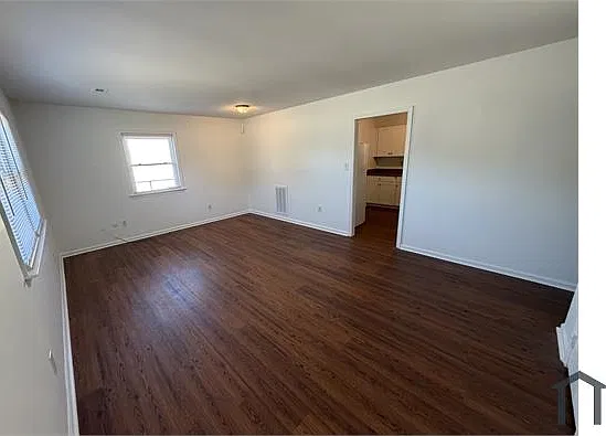 3 bed, 1118 sqft, $1,800 — Photo 4