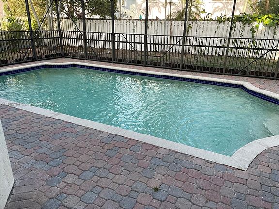 5th image of 720 NW 134th Ter #720