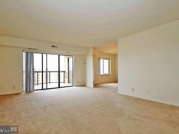 5th image of 8350 Greensboro Dr APT 812