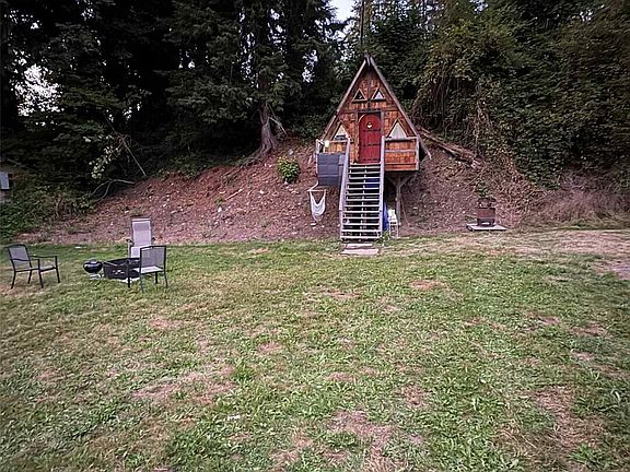 5th image of 11821 166th Drive NE