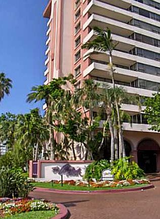 4th image of 5225 Collins Ave APT 709