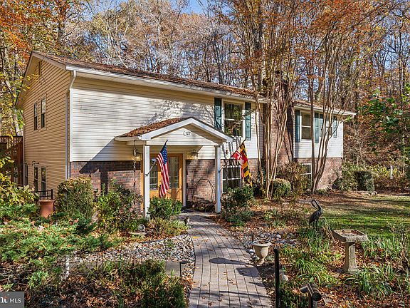 2nd image of 727 Shiloh Ct