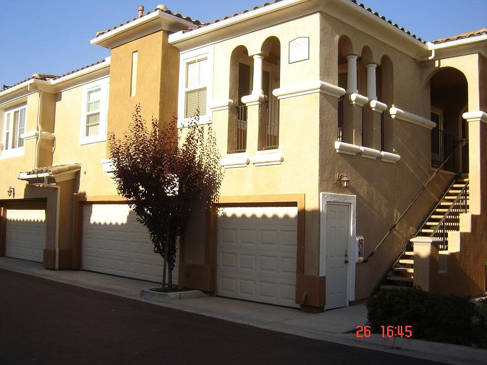 2 car attached Garage 1st floor