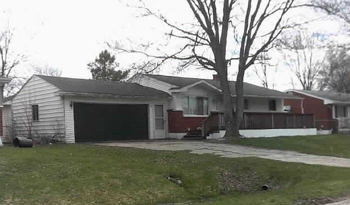 2nd image of 3343 Windland Dr