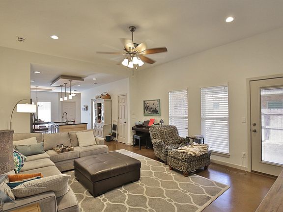 4th image of 2434 Independence Blvd