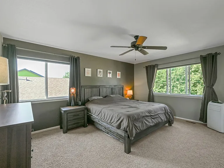 2633 Clarion Ln — Photo 22