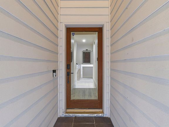 3rd image of 2026 Tuam St