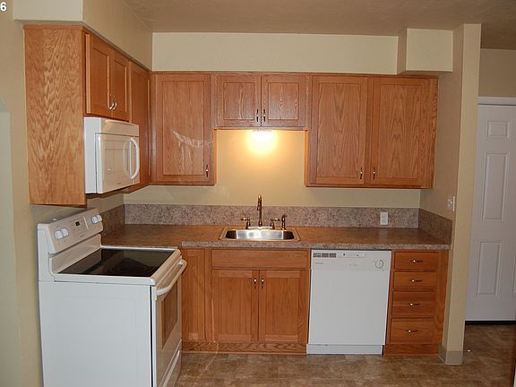 5th image of 2205 SW 257th Ave