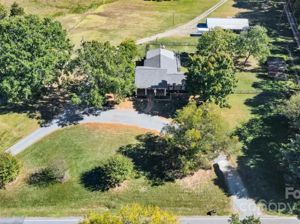 617 Chambwood Rd, Monroe, NC 28110