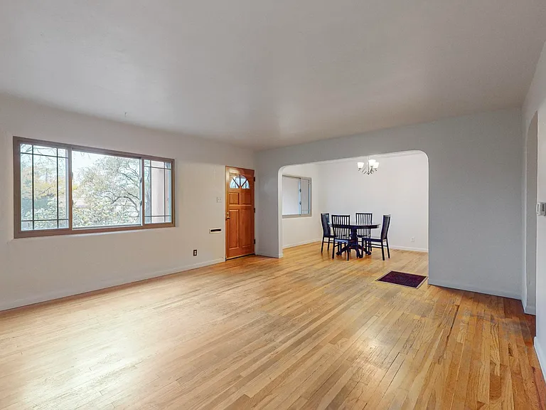 1204 Princeton Dr SE — Photo 6