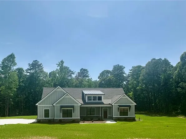 5007 Guthrie Cemetery Rd, Loganville, GA 30052