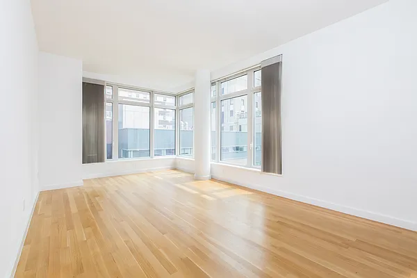 Rented by Compass | media 58