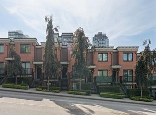 838 Royal Ave #4, New Westminster, BC V3M 1J9
