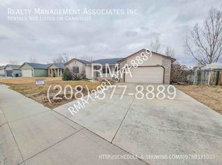 7421 Edgebrook Dr, Nampa, ID 83687